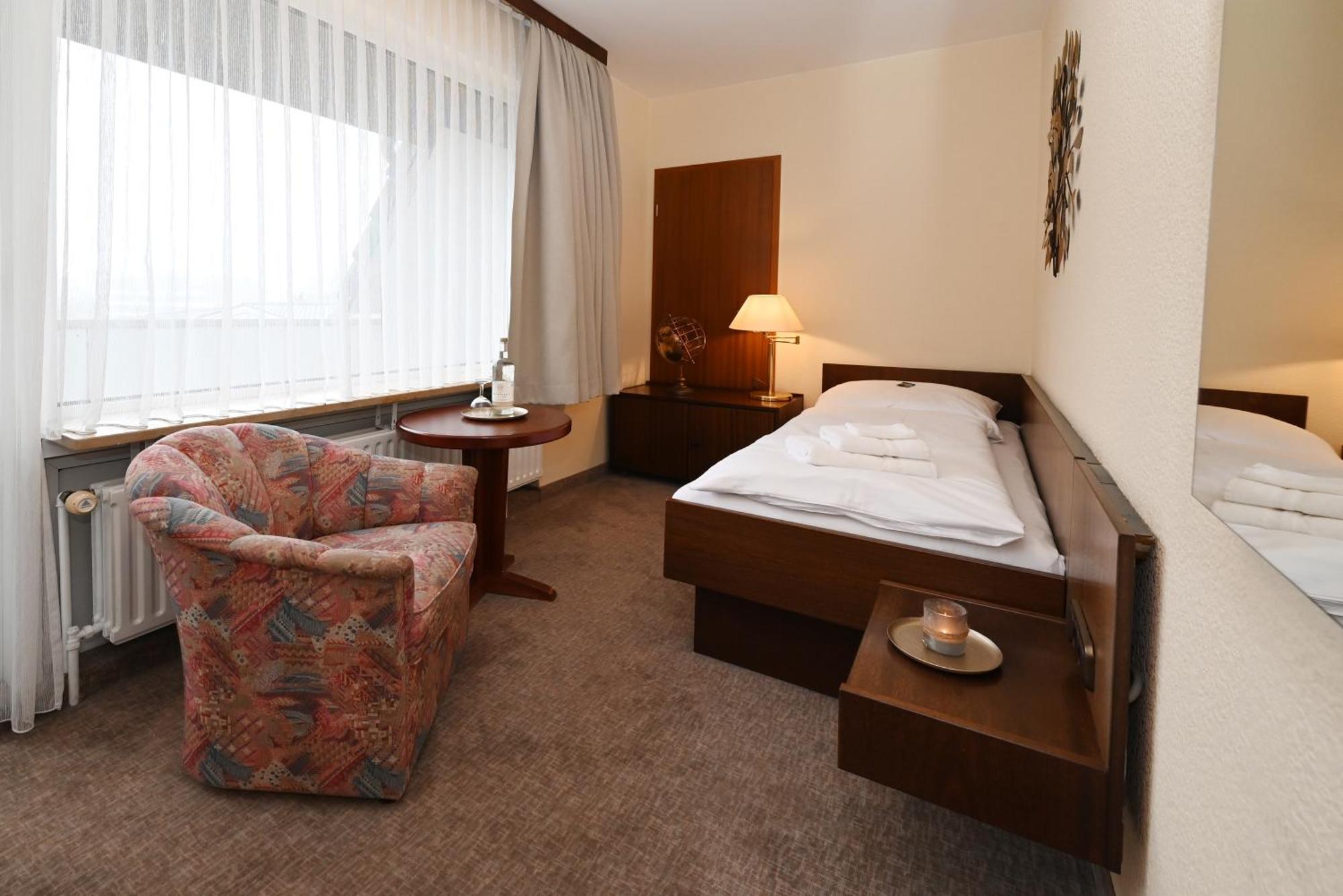 Strandhotel Salty 比苏姆 外观 照片