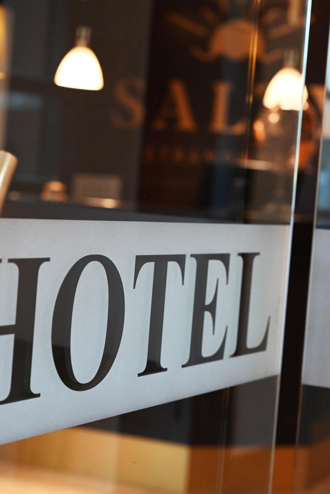 Strandhotel Salty 比苏姆 外观 照片