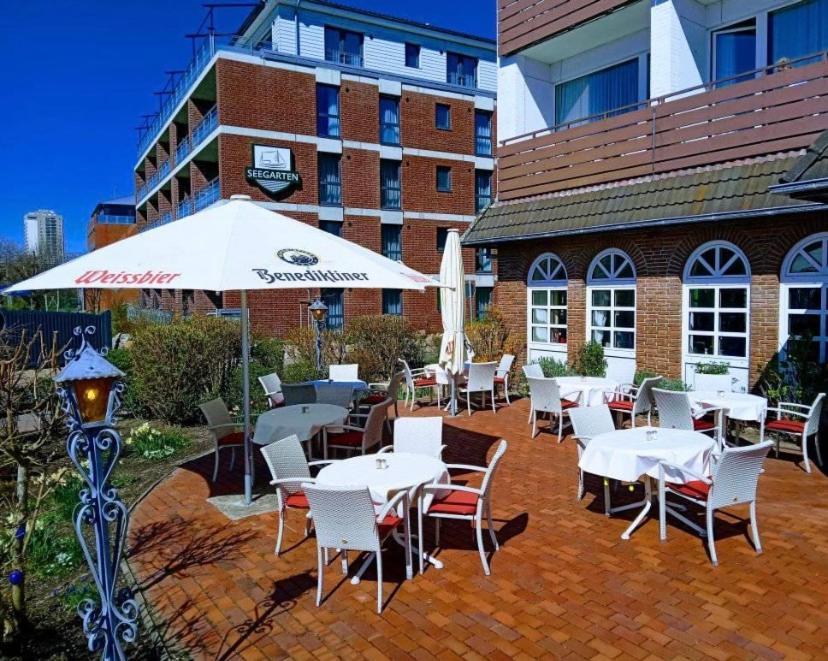 Strandhotel Salty 比苏姆 外观 照片
