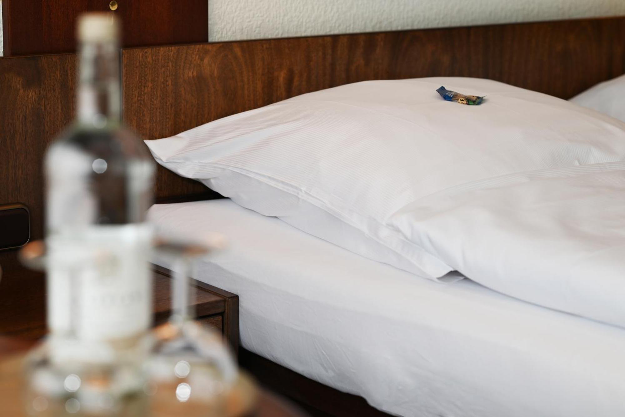 Strandhotel Salty 比苏姆 外观 照片